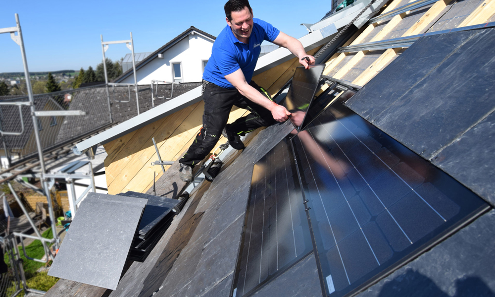 Photovoltaik- und Solarthermieanlagen 